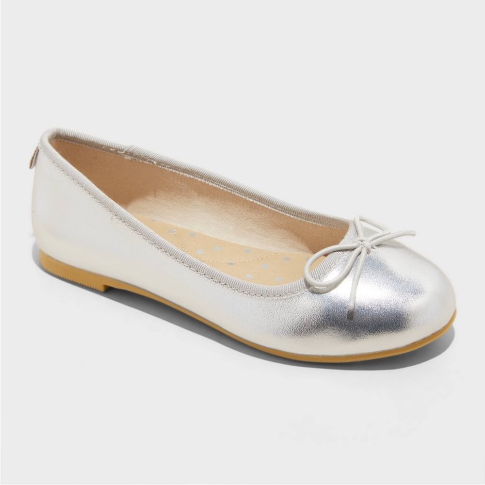 NEW Cat & Jack Little Girls Diana Silver Metallic Ballet Flats Shoes Size 1